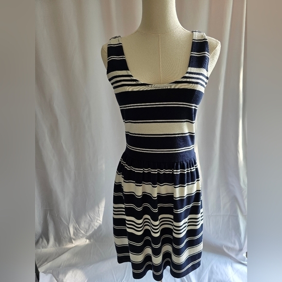 J  Crew NWT Dress Black and White Stripe Sleeveless Button Back Mini XS - Picture 1 of 10